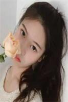 他看了我的演出后，我们频频相遇