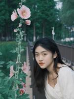 呆萌甜妻：被京圈太子爷偷偷圈养